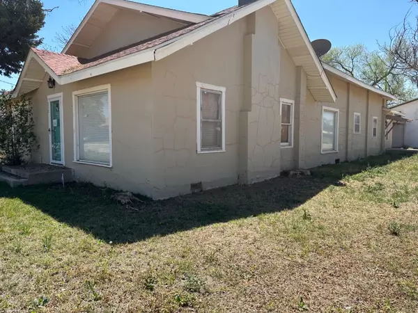 TX 79351,515 7th Street