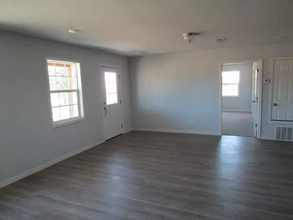 Anton, TX 79313,405 Spade Road