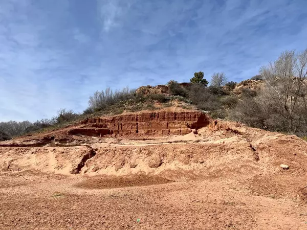 16 W Brookhollow Drive, Ransom Canyon, TX 79366