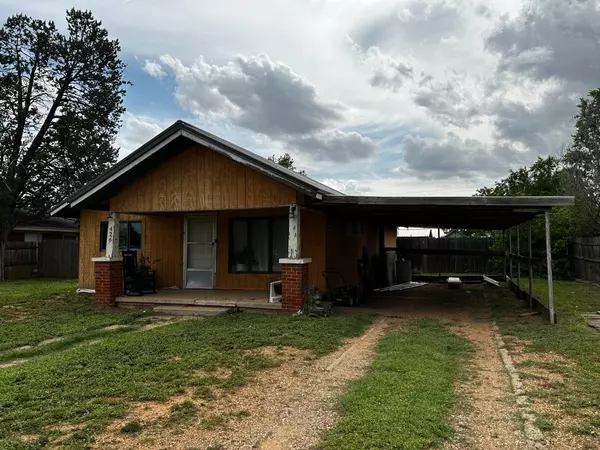 426 S Berkshire Street, Crosbyton, TX 79322