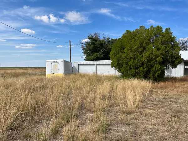 Hale Center, TX 79041,1060 FM 37