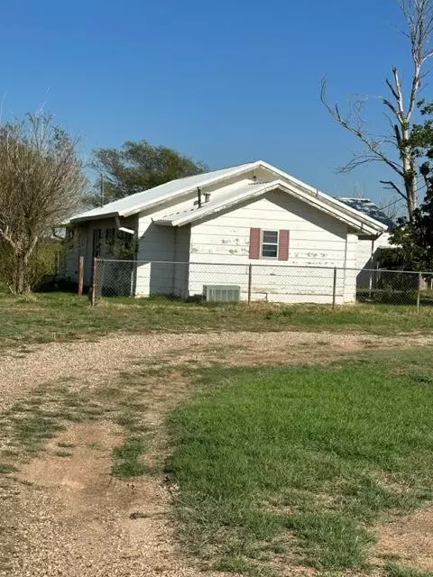 7212 N County Road 3300, Idalou, TX 79329