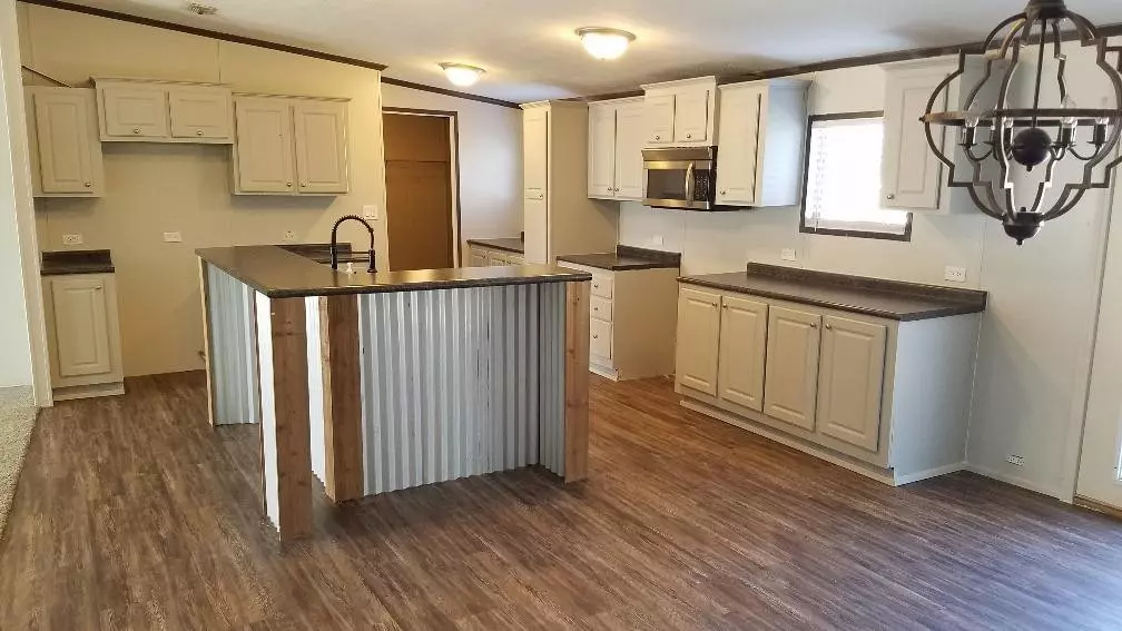 Farwell, TX 79325,309 First Street