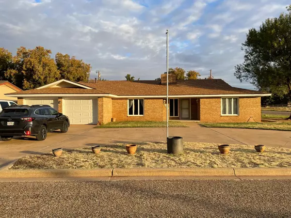 1907 Helen, Brownfield, TX 79316