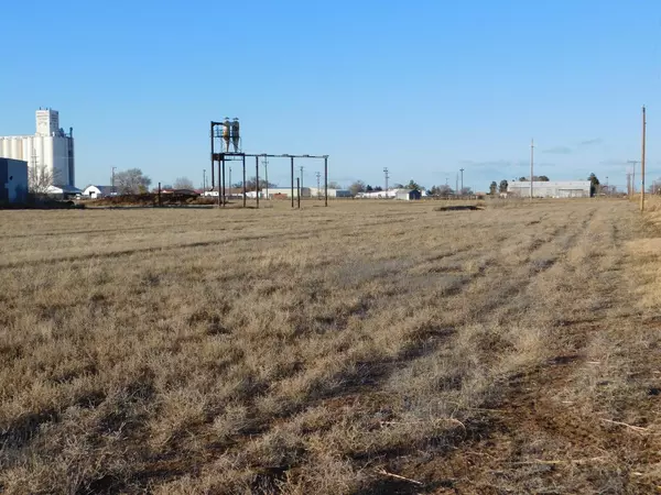 Farwell, TX 79325,140 County Road YA