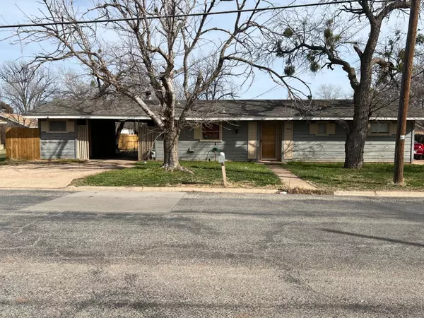 3104 Ave V, Snyder, TX 79549