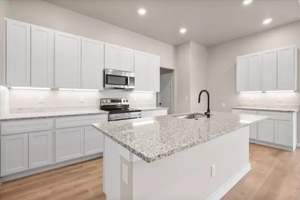 Lubbock, TX 79416,6947 9th Street