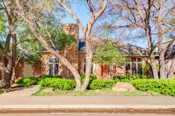 9306 York Avenue, Lubbock, TX 79424