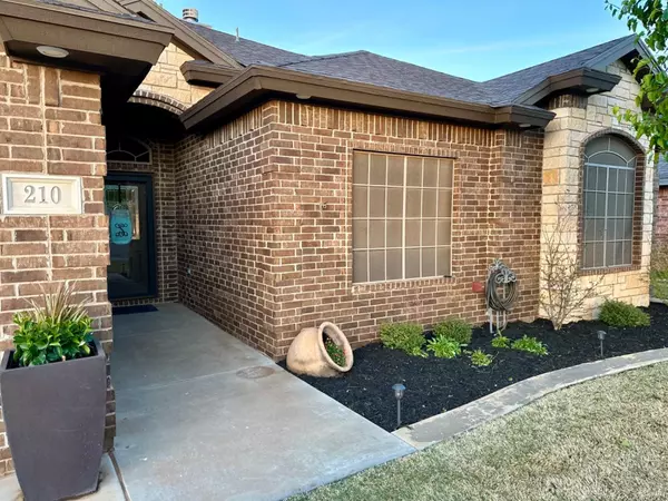 Wolfforth, TX 79382,210 Berkshire Avenue