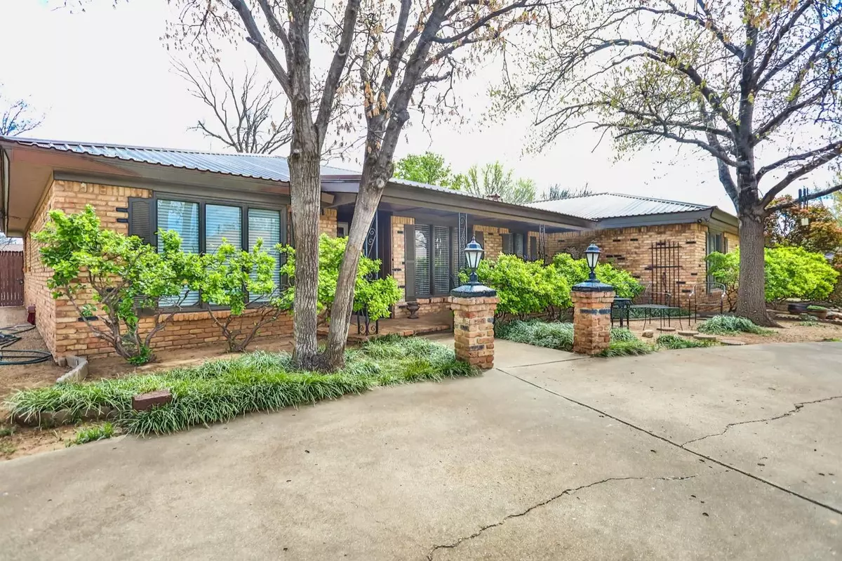 Crosbyton, TX 79322,501 S Keith Street