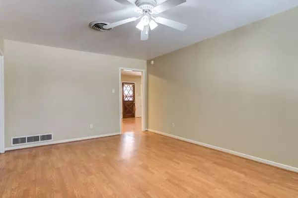 Lubbock, TX 79416,4909 11th Street