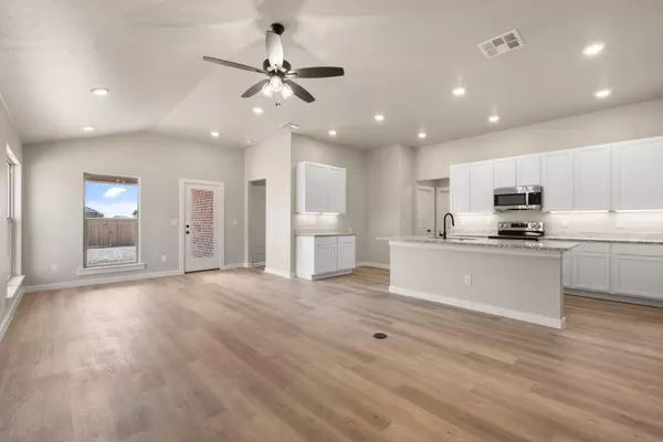 Lubbock, TX 79423,13504 Ave W