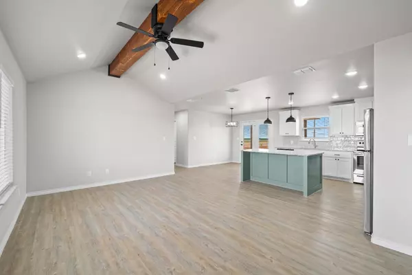 Anton, TX 79313,6908 Bulldog