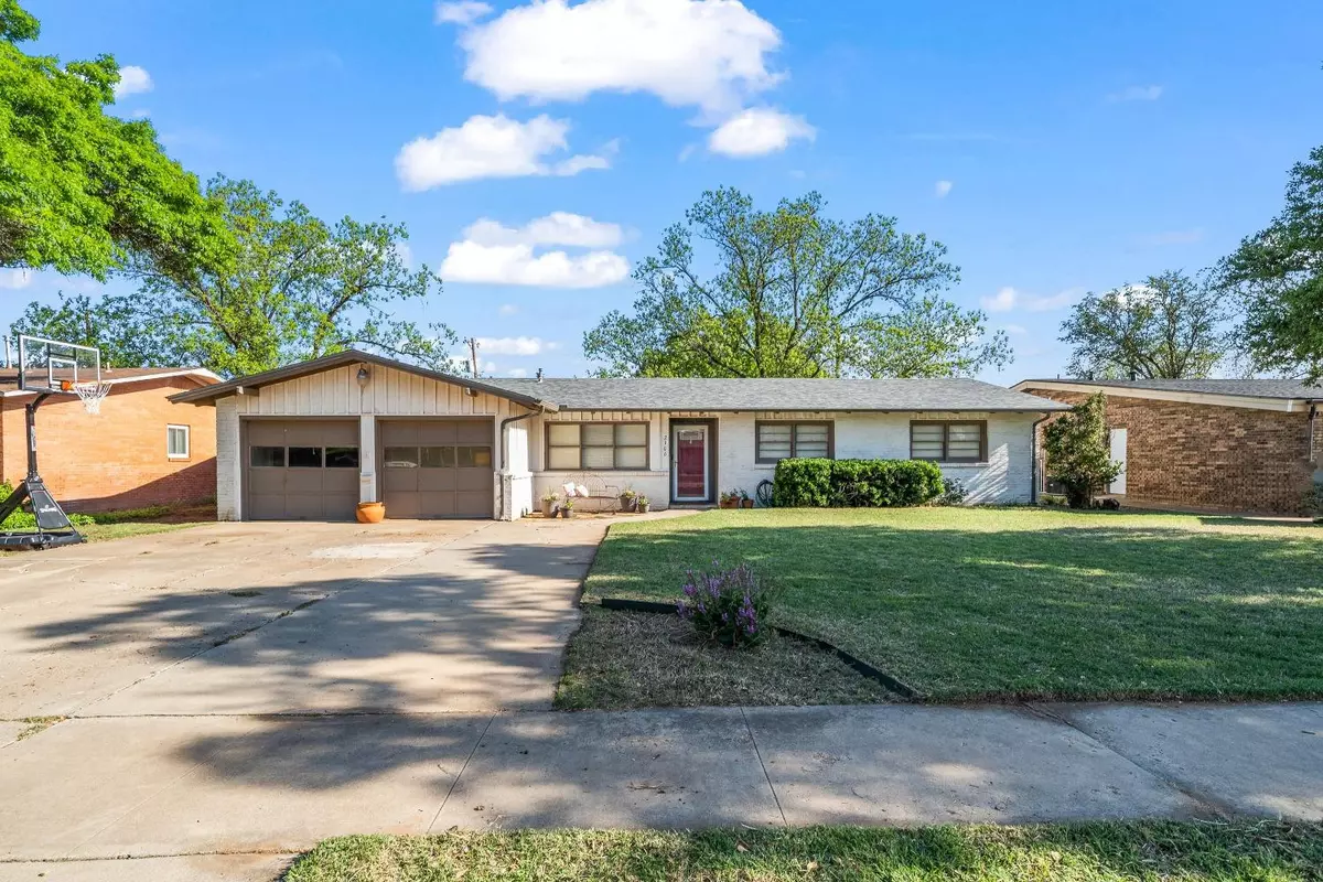 Lubbock, TX 79412,2106 56th Street