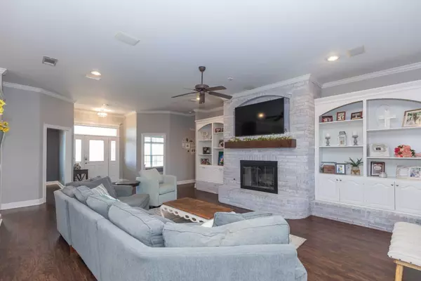 Plainview, TX 79072,3400 SW 8th Street