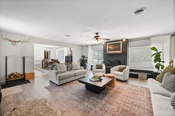 Plains, TX 79355,1401 3rd Street