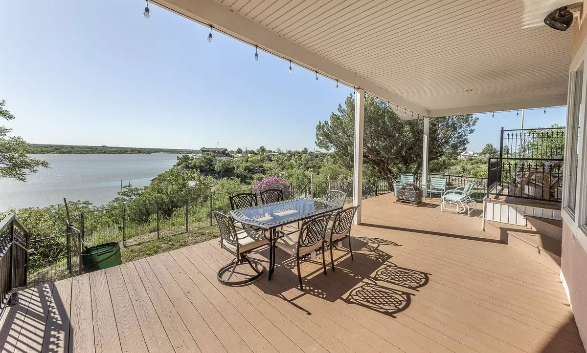 Spur, TX 79370,182 North Point Road