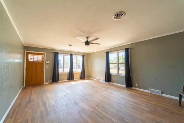 Crosbyton, TX 79322,329 S Durham Street