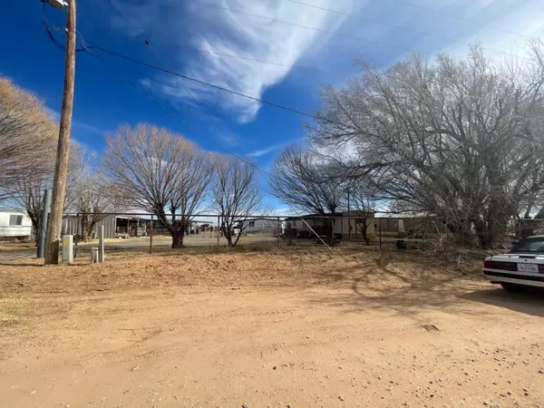 Farwell, TX 79325,642 County Road 1