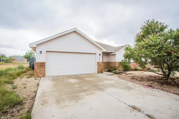 705 Chantilly Lane, Post, TX 79356