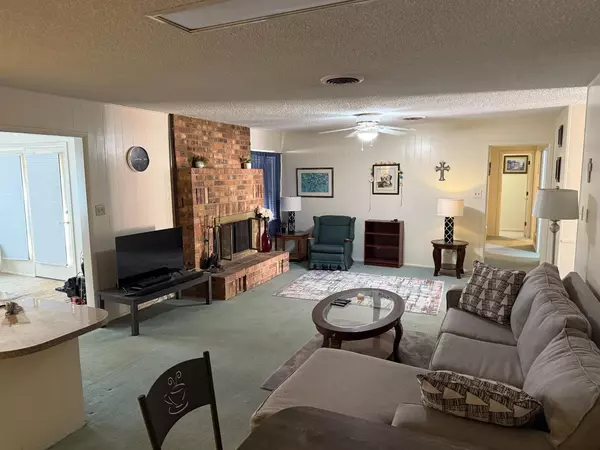 Brownfield, TX 79316,1104 S Pecos Drive