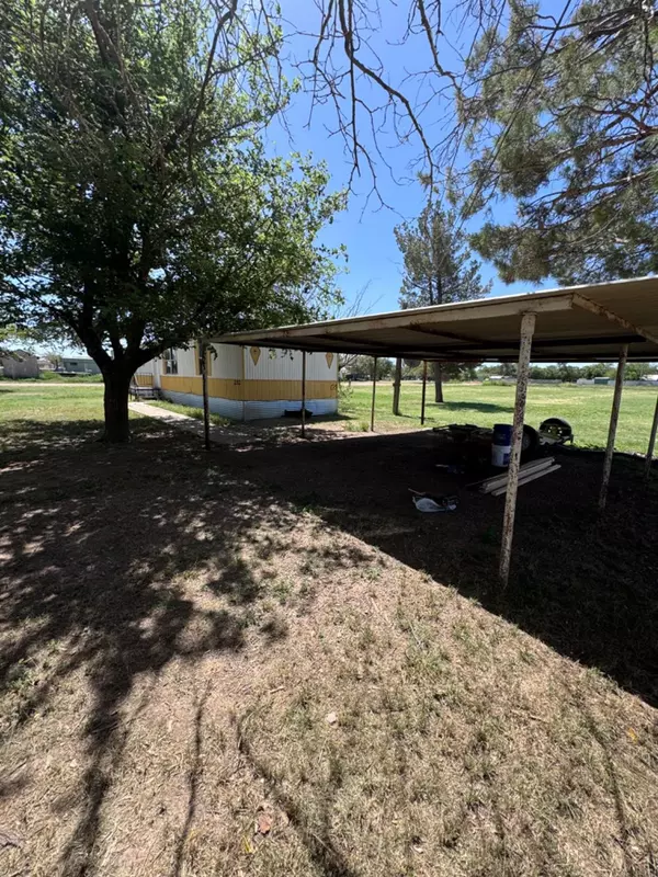 Ralls, TX 79357,212 11th Street