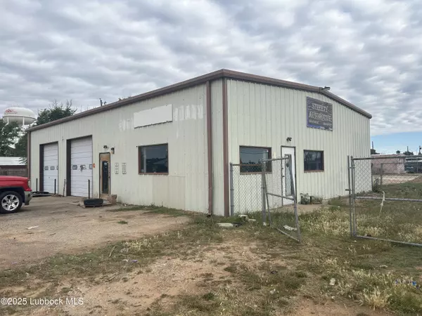 302 N College Avenue #306, Levelland, TX 79336