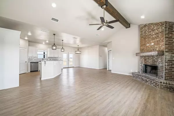 Shallowater, TX 79363,9023 County Road 6100