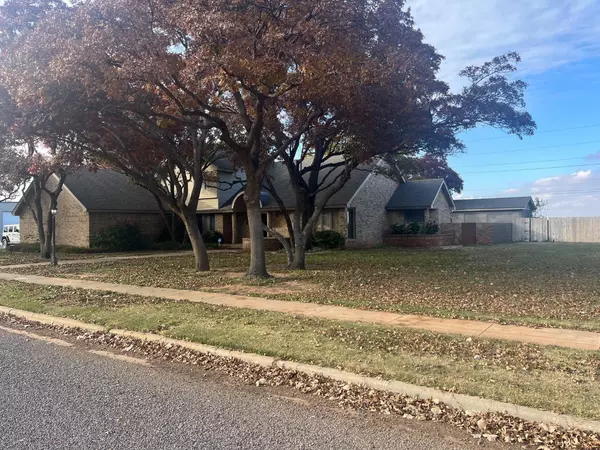 Lamesa, TX 79331,812 N 23rd Street