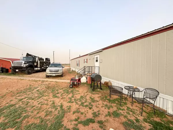 Abernathy, TX 79311,17707 N County Road 2300