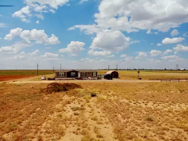 Ralls, TX 79357,760 US Highway 82