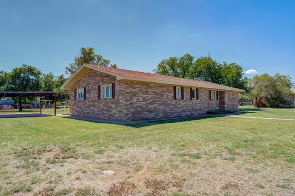 Hale Center, TX 79041,203 W 6th Street