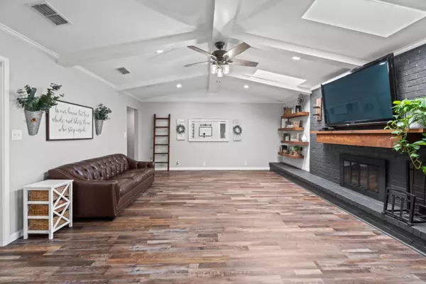 Ransom Canyon, TX 79366,19 Navajo Trail