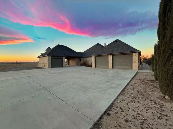 Tahoka, TX 79373,709 Co Rd M