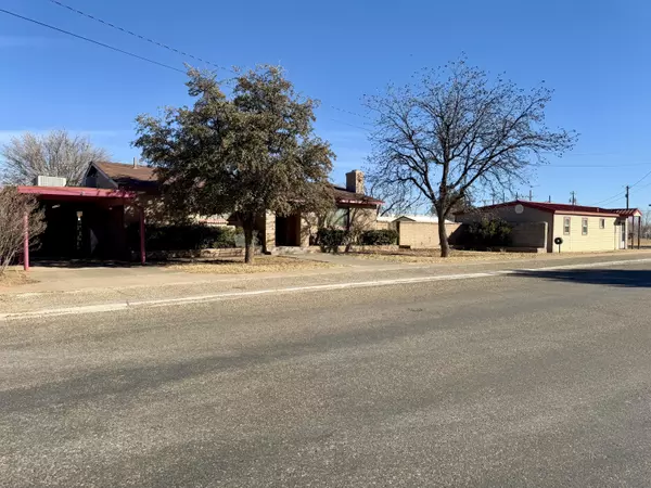 Denver City, TX 79323,604 W 5th Street