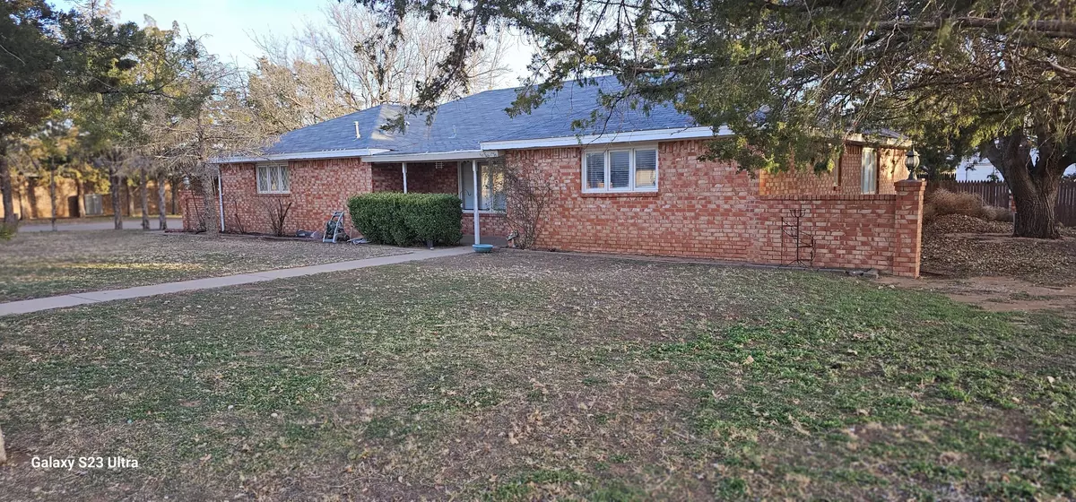 Sundown, TX 79372,307 W 6th Street