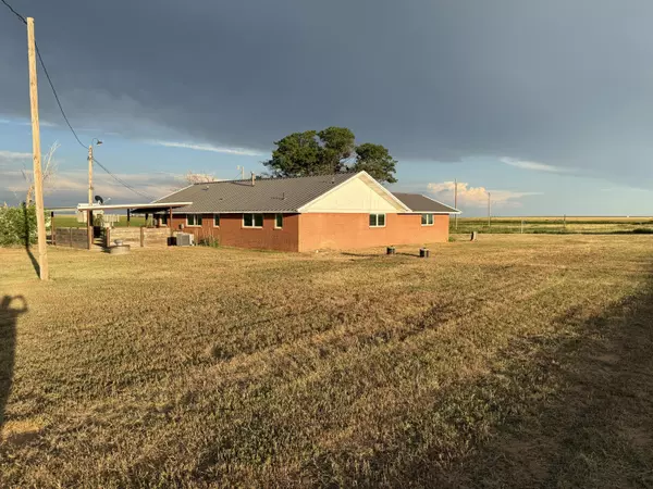 Muleshoe, TX 79347,220 Co Rd 23