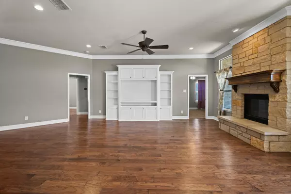 Wolfforth, TX 79382,310 Manchester Avenue