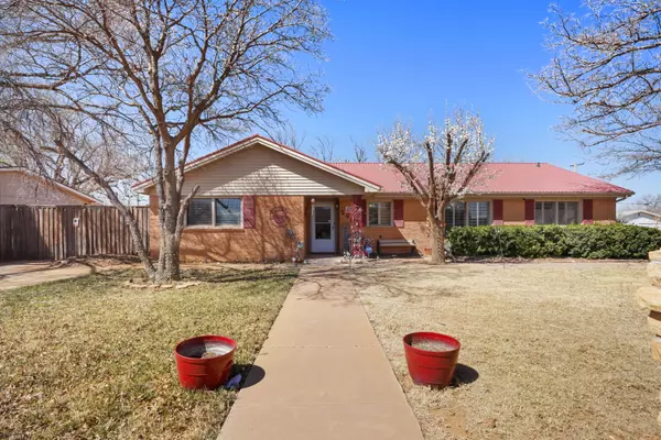 502 4th Street, Meadow, TX 79345