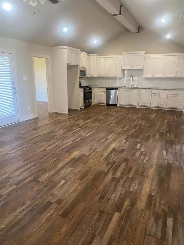 Shallowater, TX 79363,1609 Avenue O