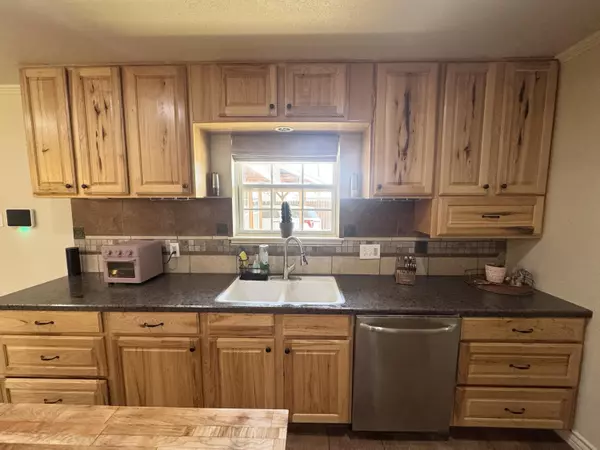 1011 Camden Circle Post, TX 79356