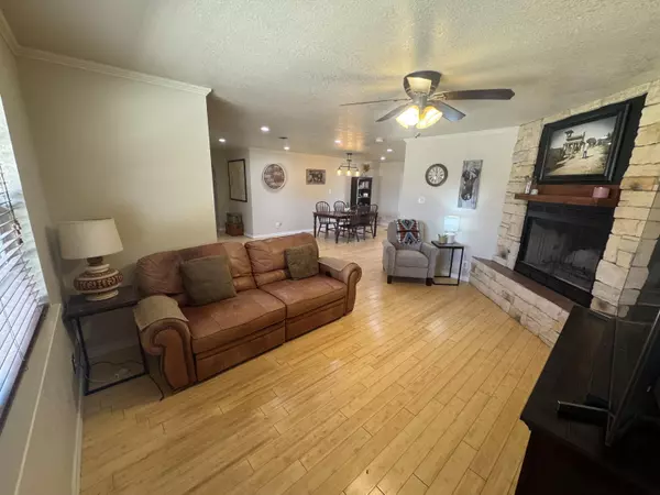 1011 Camden Circle Post, TX 79356