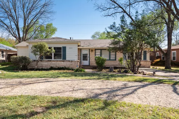 3211 26th Street, Lubbock, TX 79410