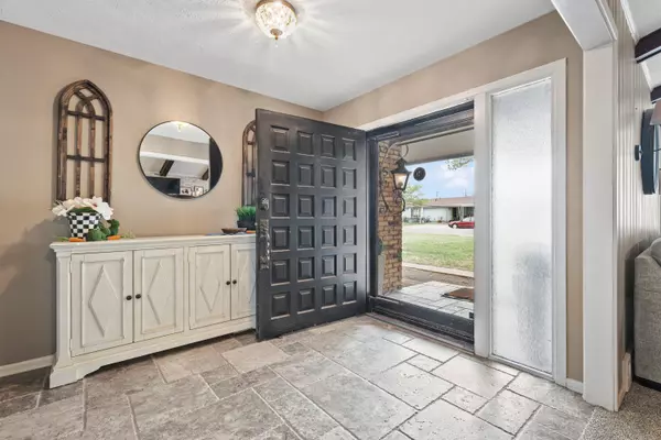 Ralls, TX 79357,1304 Ave J