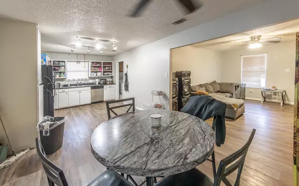 Lubbock, TX 79404,702 E 76th Street