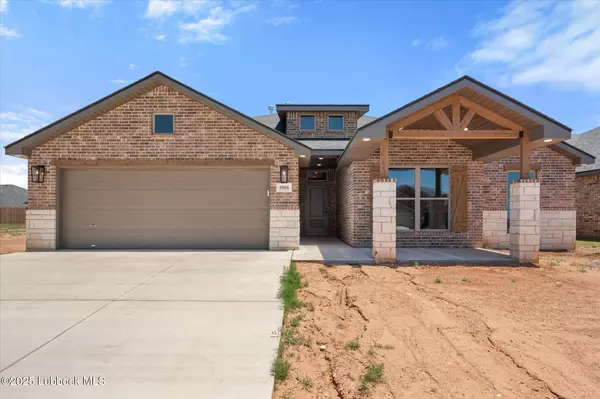 2908 Ranch Avenue, Wolfforth, TX 79382