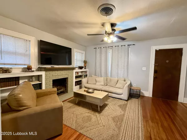 Lubbock, TX 79401,2115 15th Street