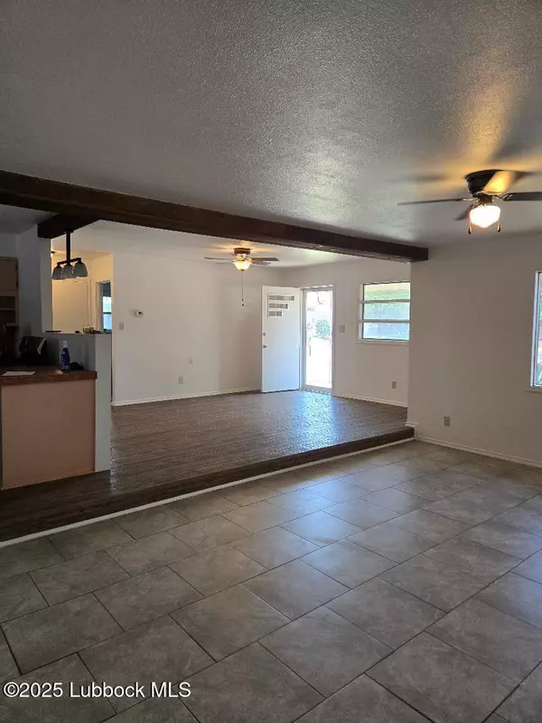 Lamesa, TX 79331,N Bryan Avenue