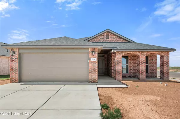 636 E 31st Street, Wolfforth, TX 79382