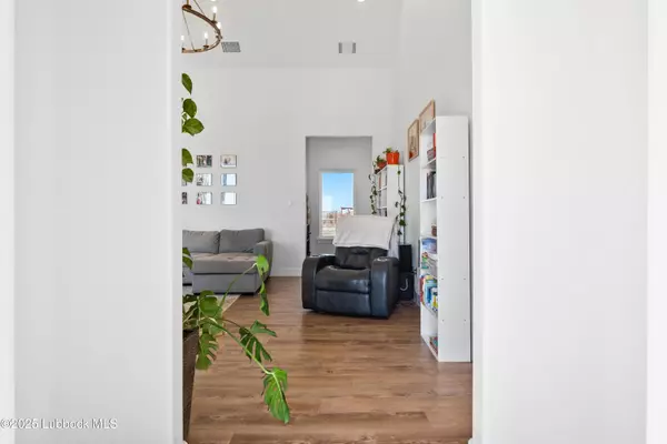 N F M 179, Shallowater, TX 79363